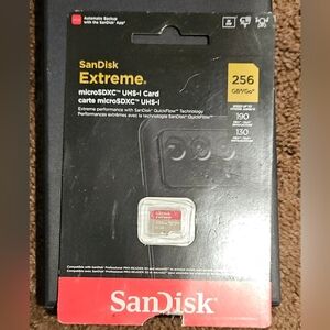 SanDisk Extreme 256GB microSDXC Card